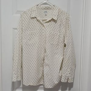 Old navy white anchor button up shirt